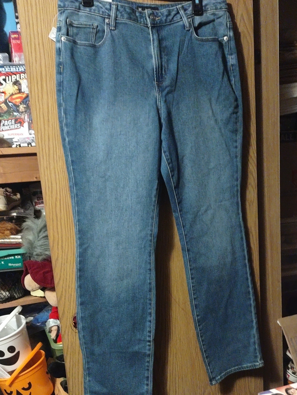 High-Rise Women's Jeans in Classic Blue Denim